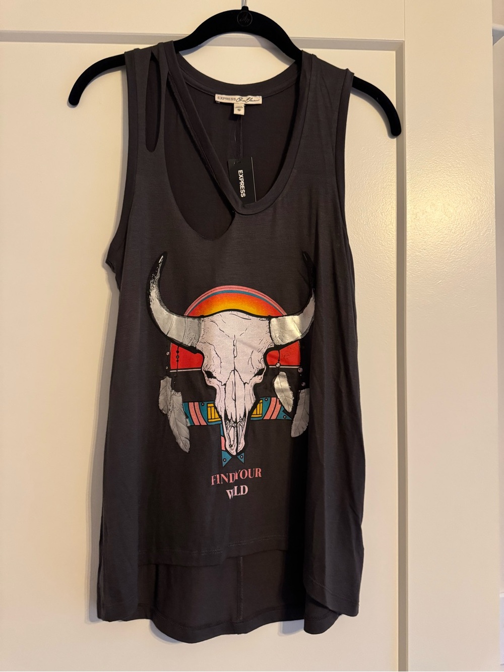 NWT! Express | Find Your Wild Graphic Tank Top with Split neck line, XS